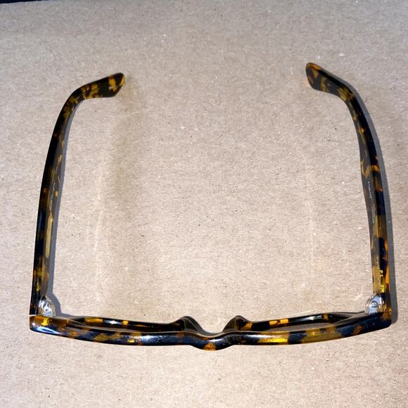 Ernest Hemingway Sunglasses 4721 Polarized Tortoise Unisex - Picture 2 of 7